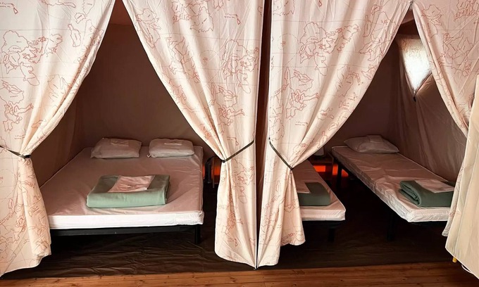 Saint-Girons House | Camping Parc de Palétès* - 3-room lodge for 4 people without sanitary facilities