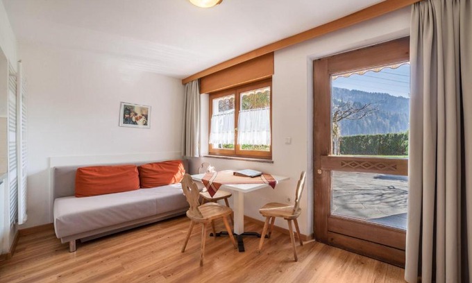 Saltusio Apartment | Camping Passeier Apfelblüte