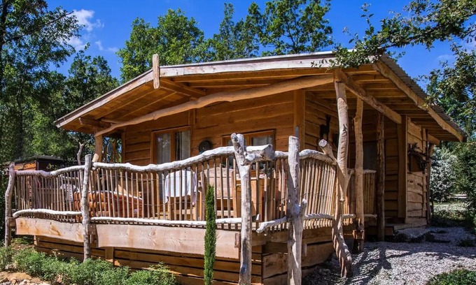 Saint-Antonin Noble Val Ski Chalet | Campsite Les 3 Cantons* - Chalet Glamping Lodge 4 rooms 6 people