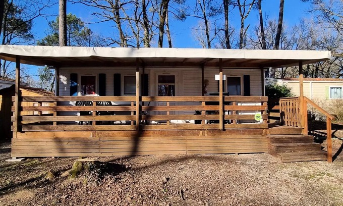 Peyrignac House | Campsite LA GARENNE * - 20 Residence La Futaie 32m2 Terrace Covered , 3 bedrooms, dishwasher + TV 6 persons