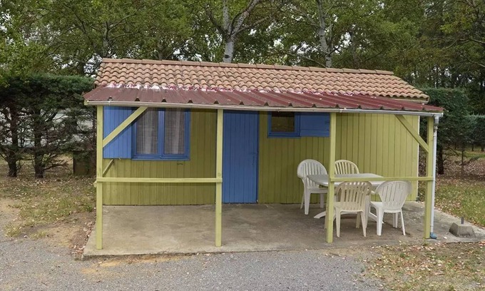 Vagnas Ski Chalet | Campsite La Rouvière Les Pins * - Chalet (Without toilet, shower) 4 persons