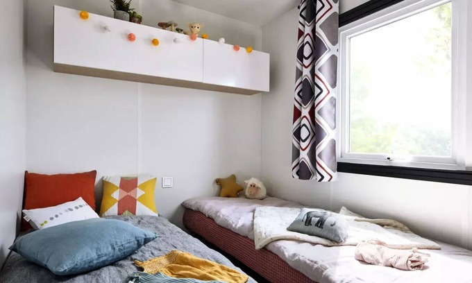 Saint-Maximin House | Campsite Le Pré des Moines * - CAPUCINE + mobile home 3 bedrooms 2 to 8 people - 2 people included in the price