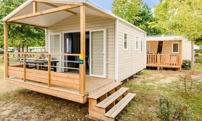 Parentis-en-Born House | Campsite maeva Club l'Arbre d'Or * - 2 Room Mobile Home 2 People Air Conditioned + TV