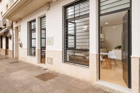 Ciudad Jardin Apartment | Canadian 1