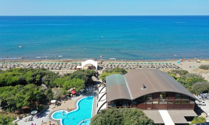 Donoratico Resort | Canado Family Hotel