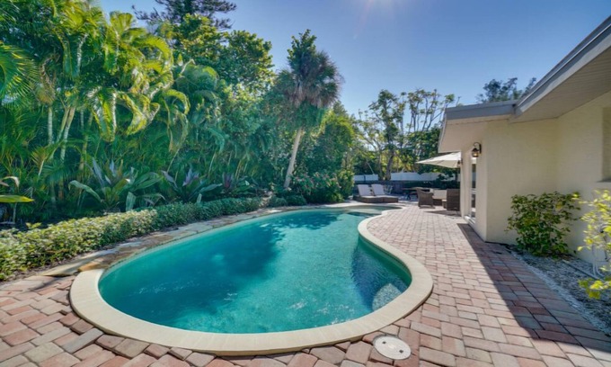 Anna Maria House | Canal - C-View by SeaBreeze Vacation