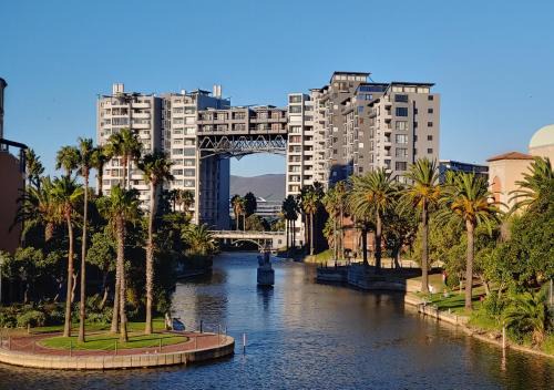 Century City Apartment | Cape Town Luxury Stays Knightsbridge Luxury Apartment Century City