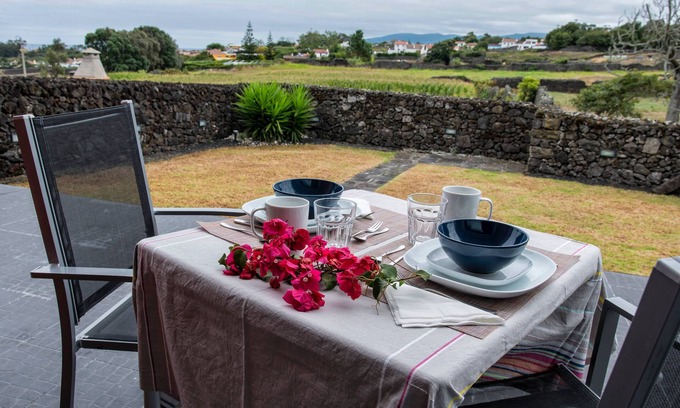 Capelas Apartment | CAPELAS GARDEN by Azores HomeMade