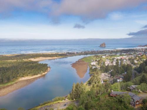 Pacific City House | Capeside Lookout