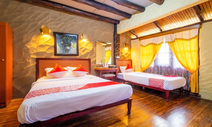 Parongpong Hotel | Capital O 2640 Rumah Kayu Cottage Syariah
