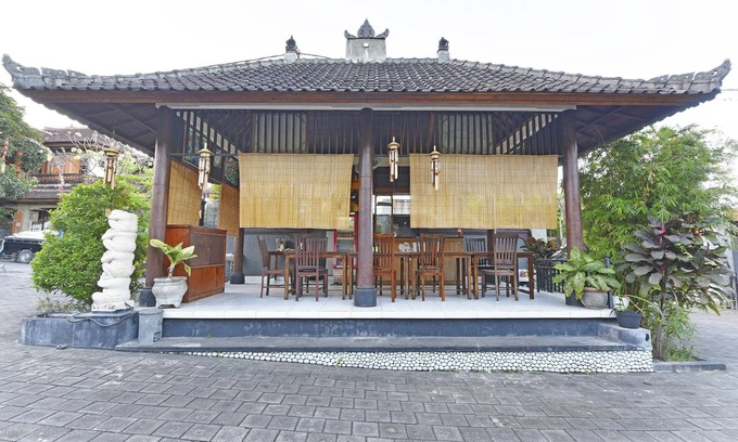 Gatot Subroto Hotel | Capital O 91406 Agus Jaya Residence