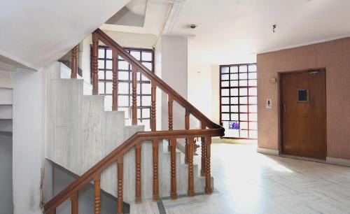Jabalpur Hotel | Capital O Kartik