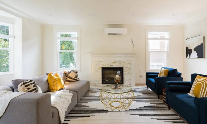 Capitol Hill House | Capitol Hill Mini-Mansion – Historic Charm, Modern Comfort