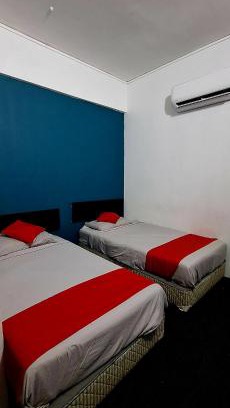 Taman Acheh Jaya Hotel | Captain Hotel Cafe & Bistro
