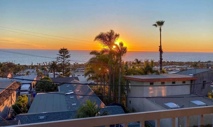Cardiff-by-the-Sea Apartment | Cardiff Retreat w/Game Room & Deck, Near Beach
