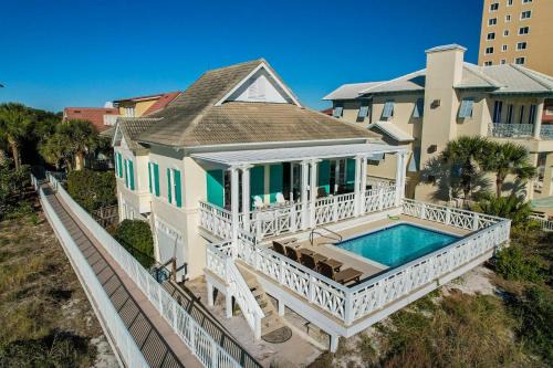 Miramar Beach House | Caribbean Breezes