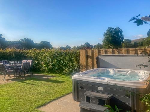 Hope Valley House | Carr View Farm