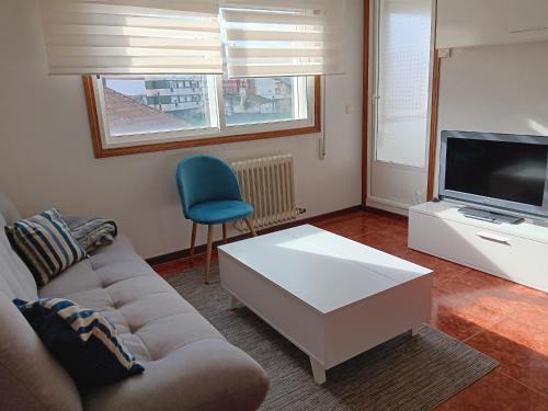 Marin Apartment | Casa Álvaro