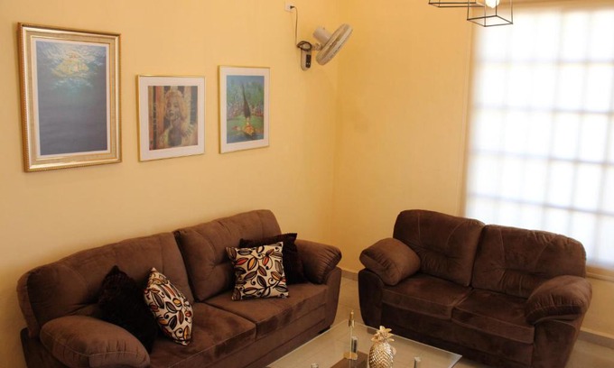 Centro House | Casa 3 Torres, Calle 76.