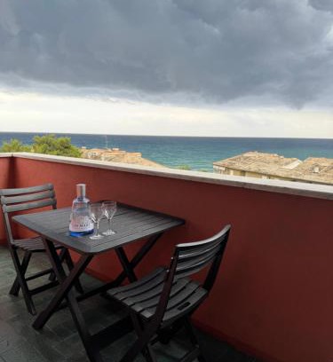 Cogoleto Apartment | Casa al Mare Suite - Fronte spiaggia - Parcheggio