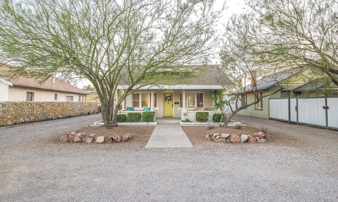 Las Cruces House | Casa Alameda