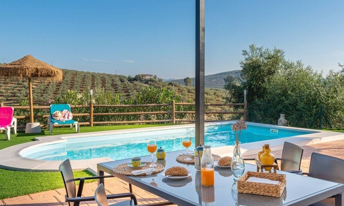 Riogordo Villa | Casa Ales Riogordo by Ruralidays