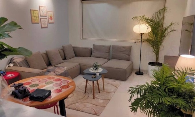 Bandra West Condo | CASA AMORA - Stylish, Luxe 2bdrm/3bath luxury home