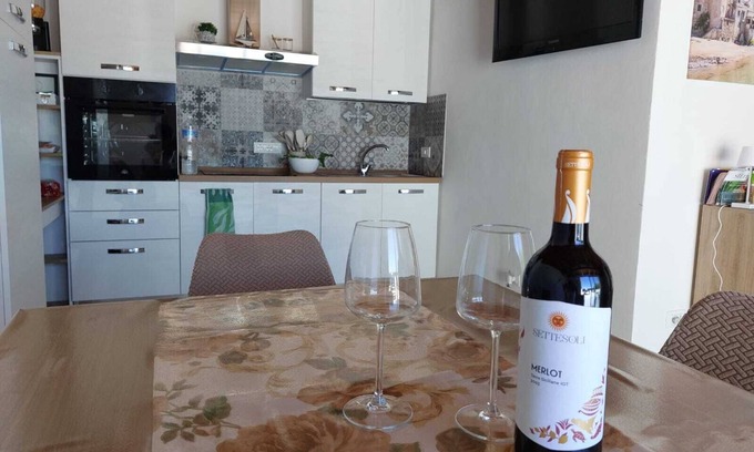 Bagheria Apartment | Casa Asprigna is located in Aspra, one of the most characteristic seaside villages.