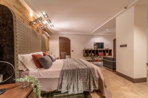 San Gimignano City Centre Apartment | Casa Bardi