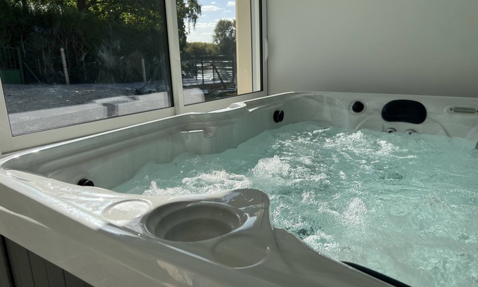 Connelles House | Casa Belavista, seine view and jacuzzi