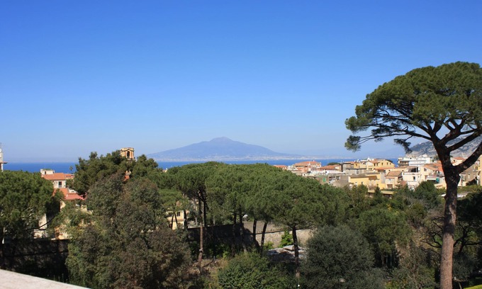 Sorrento Historic Centre House | Casa Bice, an Amazing view of Vesuvius in the heart of Sorrento with Pool