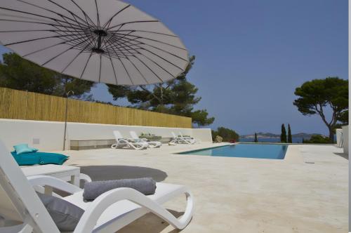 Provensals House | Casa Blanca