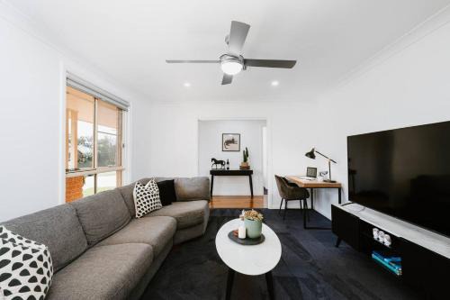 Central Mudgee House | Casa Bliss - Serene Country Escape near Town Centre