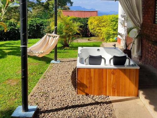 Tena House | Casa Campestre con jacuzzi y quebrada