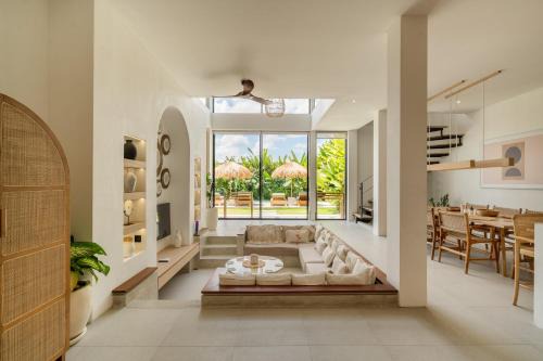 Batu Bolong Villa | Casa Canggu by Yolla Hospitality
