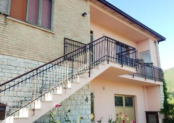 Mocaiana House | Casa Carducci Affittacamere