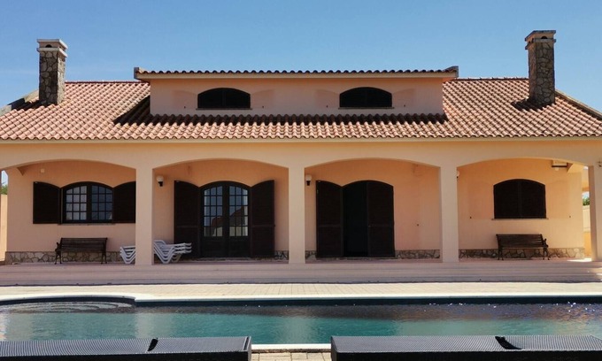 Cadaval House | Casa com Arte