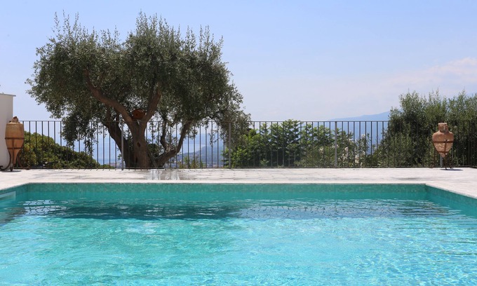 Taormina Bed & Breakfast | Casa Cuseni, UNESCO Intangible Cultural Heritage