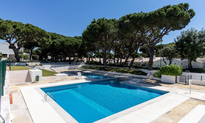 Aldeia das Acoteias House | Casa da Aldeia | 4 Bedrooms | Next to Pine Cliffs | Olhos de Água