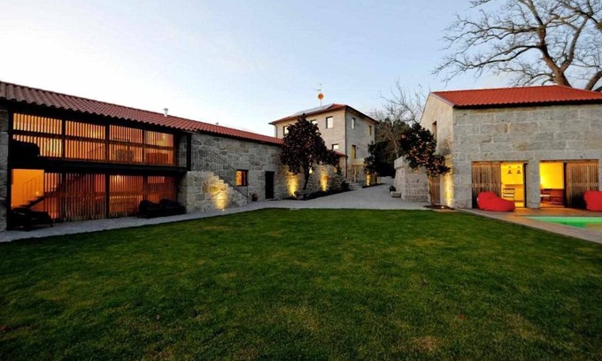 Fafe House | Casa da Hortelã - 1 bedroom Villa with garden view