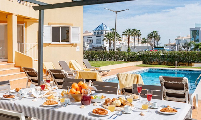 Gale Villa | Casa da Praia - 5 min walk from Beach