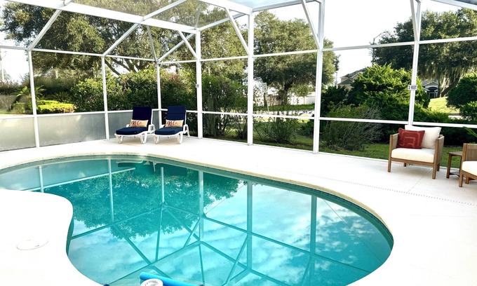 Haines City Villa | Casa De Augustine - Newly renovated 3 bed pool home with golf course views