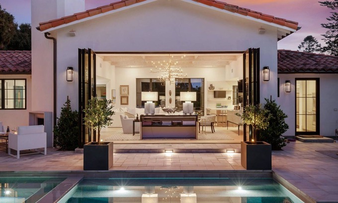 Hedgerow House | Casa de Calma - Timeless Elegance in Montecito
