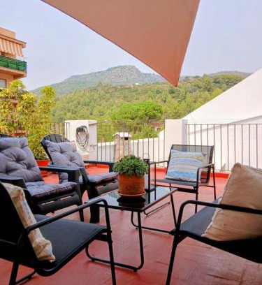 Figueroles House | Casa de la Cueva