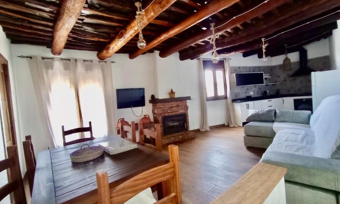 Pitres Apartment | Casa de las Nieves