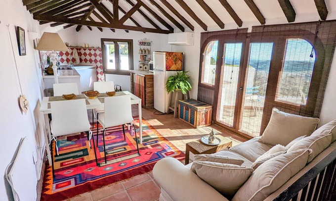 Casares Cottage | Casa de Luz