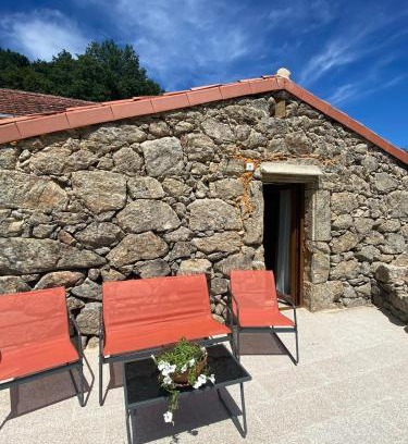 Lobeira House | Casa de Piedra Vistas & Relax