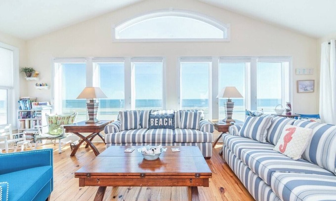 Beaufort House | Casa Del Mar - Fripp Island! Beach Access!