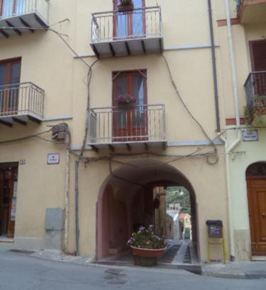 Calatafimi House | CASA DELL'ARCO