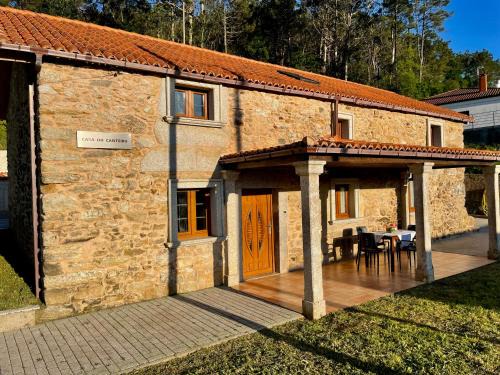 Outes House | Casa do Canteiro
